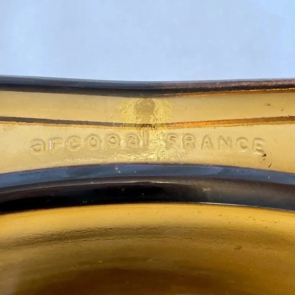 VTG 1970s Arcopal France Smokey Yellow Glass Round Bakeware Serving Dish Handles